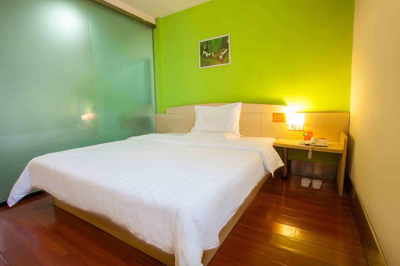 7Days Inn West Liaoyang Road Carrefour Qingdao Exterior foto